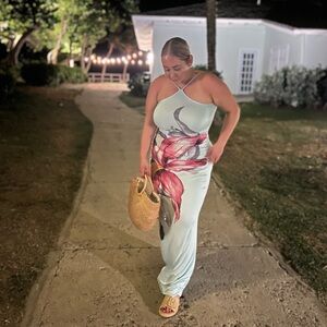 Size 1x floral maxi dress